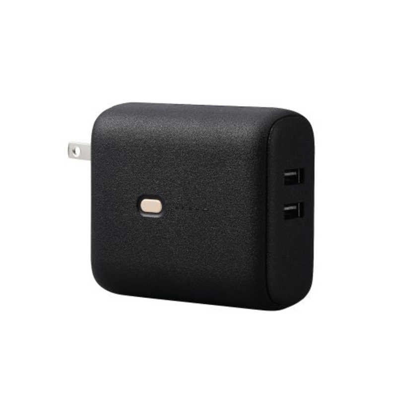 エレコム ELECOM  モバイルバッテリー コンセント一体型 5000mAh 12W 出力( USB A ×2) 2台同時充電可 PSE認証 DE-AC06-5000BK